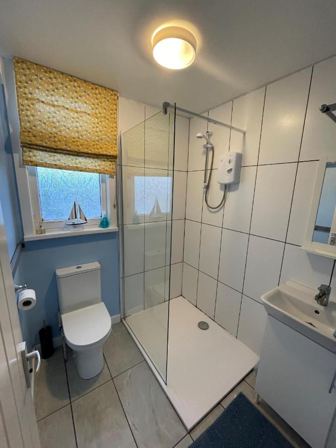 Pebbles 144 South Shore 2 Bed Chalet 2 Dog Friendly, Sleeps 4 Bridlington Exterior photo